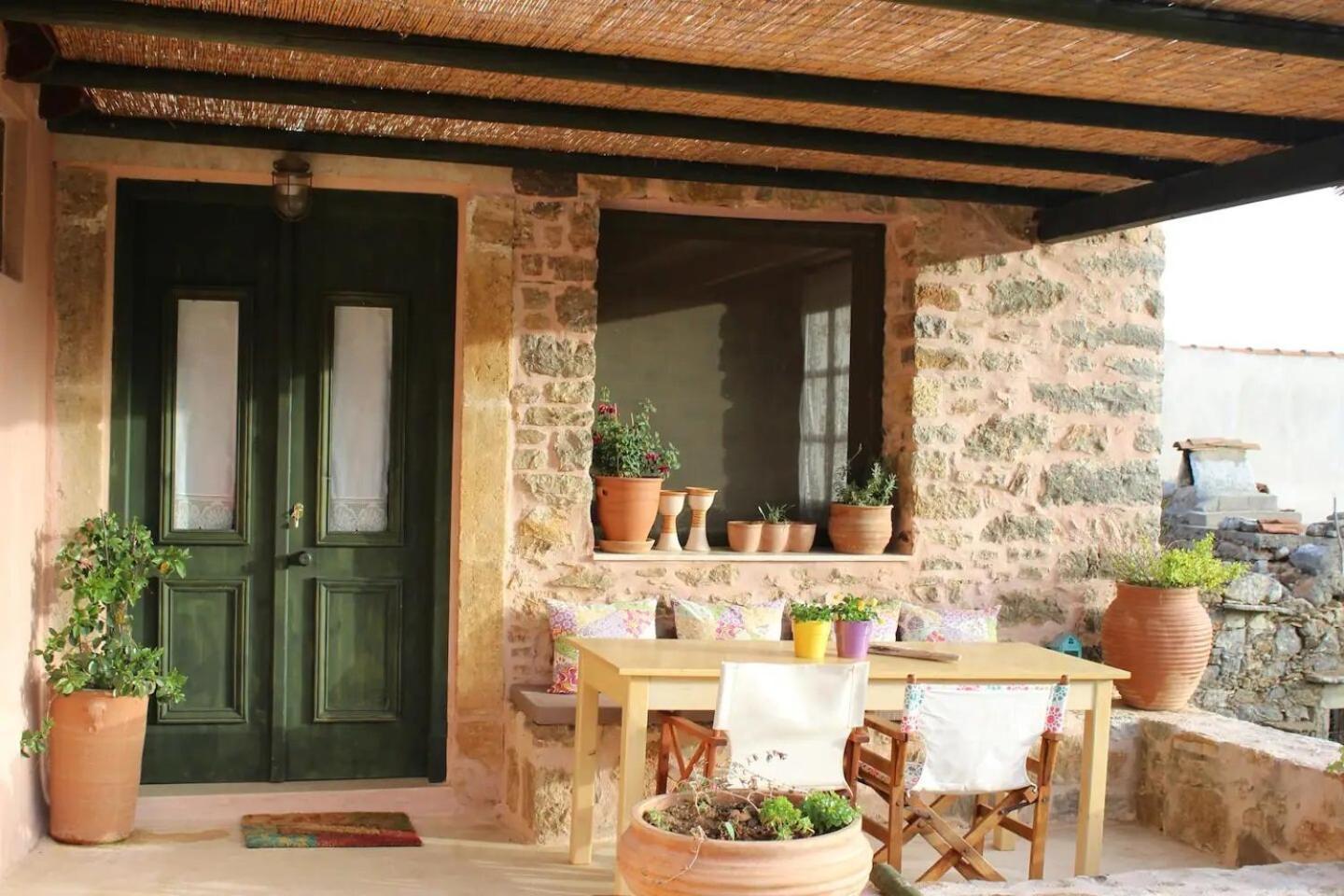 Orgon Farm Traditional Houses Apostoli Eksteriør billede